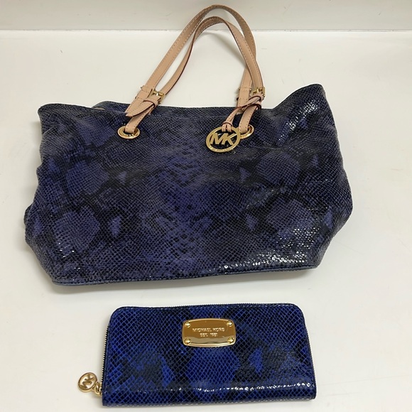 Bundle Michael Kors Mk DESIGNER Blue Python ANIMAL print Bag + Wallet Lot 2 - Picture 1 of 12